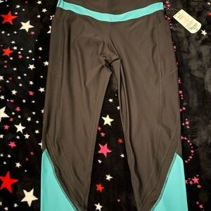 Xersions women’s active leggings black and blue size M